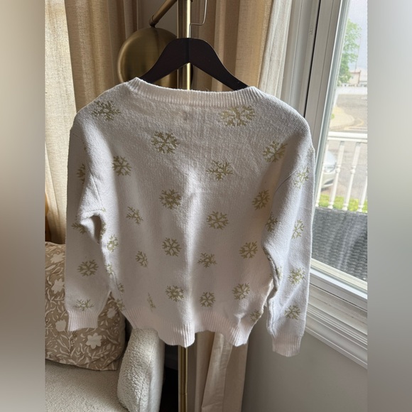 LOFT Cream Sweater with Gold Snowflake Design | M - Picture 4 of 6